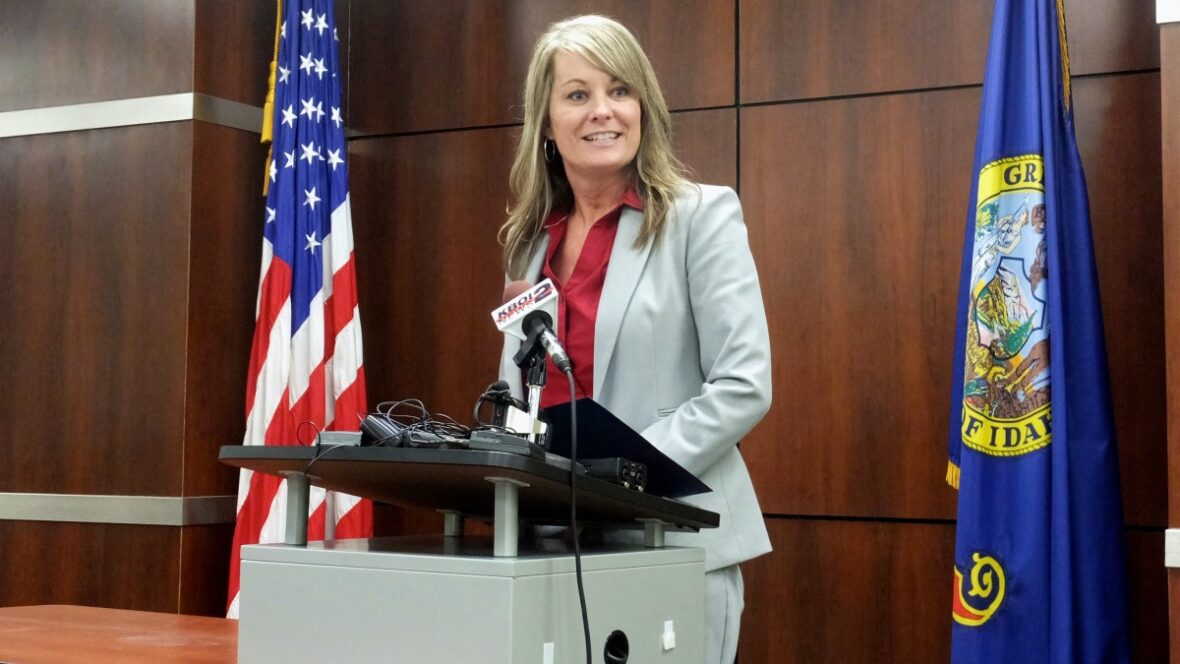Ybarra Is Pitching Her Version Of A Teacher Pay Bill ybarra-is-pitching-her-version-of-a-teacher-pay-bill