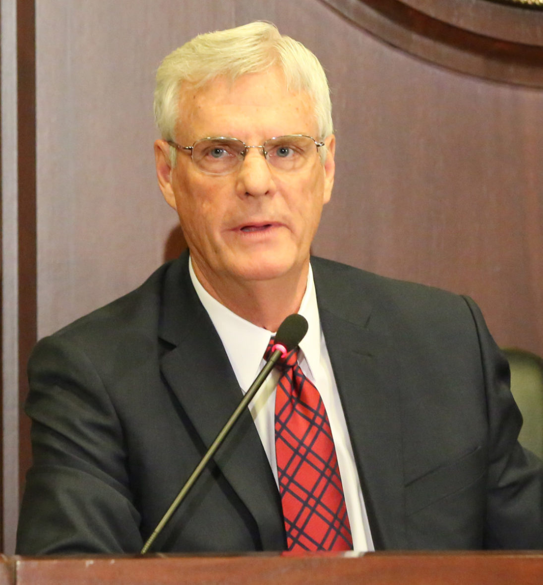 Outgoing Senate Education chair plans sprint to the finish line