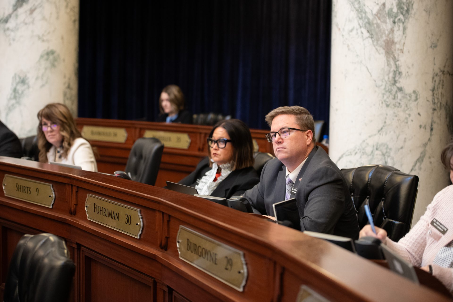 Gang members, bar owners, rematches — and out-of-the-blue outcomes