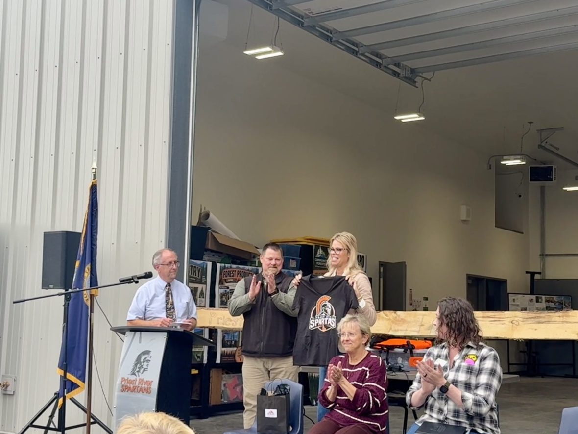 Priest River forestry teacher turns vision into new student shop
