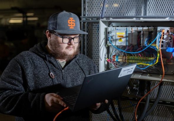 A student practices skills in Idaho State University's cybersecurity program. (ISU photo)
